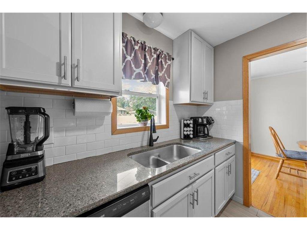 10816 Stanley Avenue S Bloomington MN 55437 7107751 image19
