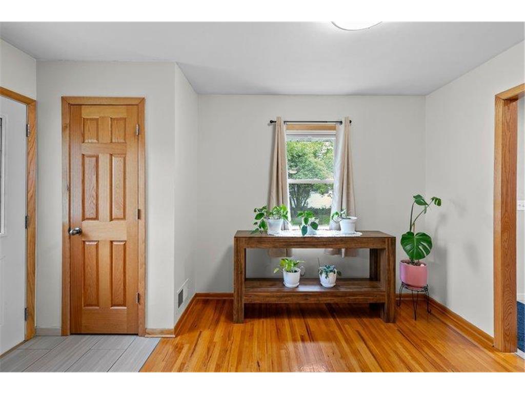 10816 Stanley Avenue S Bloomington MN 55437 7107751 image2