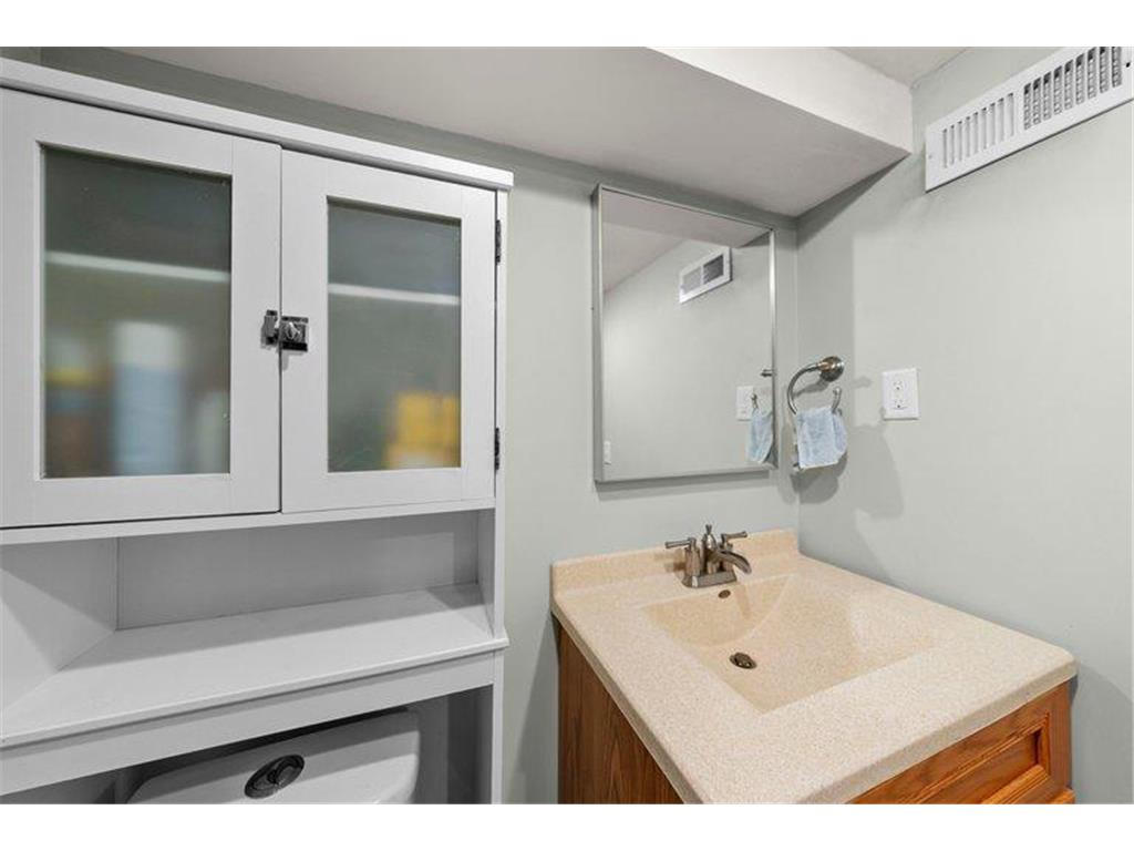 10816 Stanley Avenue S Bloomington MN 55437 7107751 image38