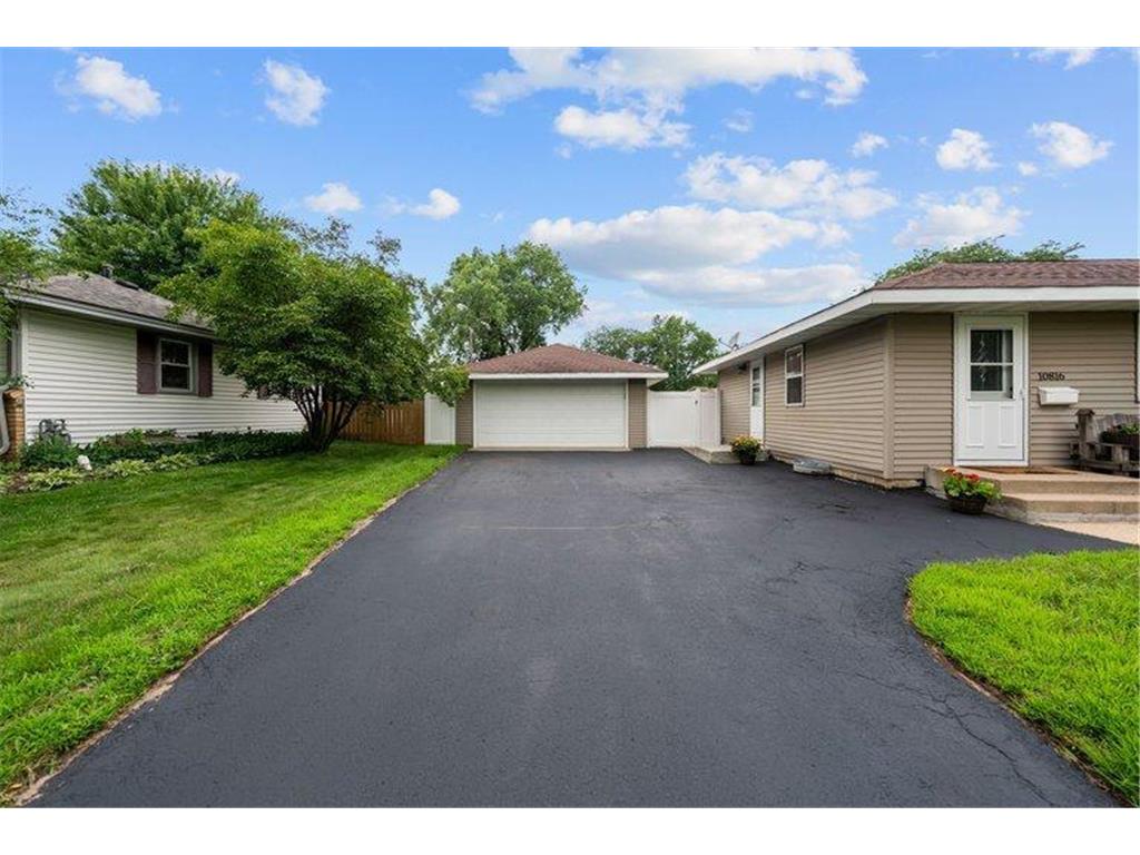 10816 Stanley Avenue S Bloomington MN 55437 7107751 image46