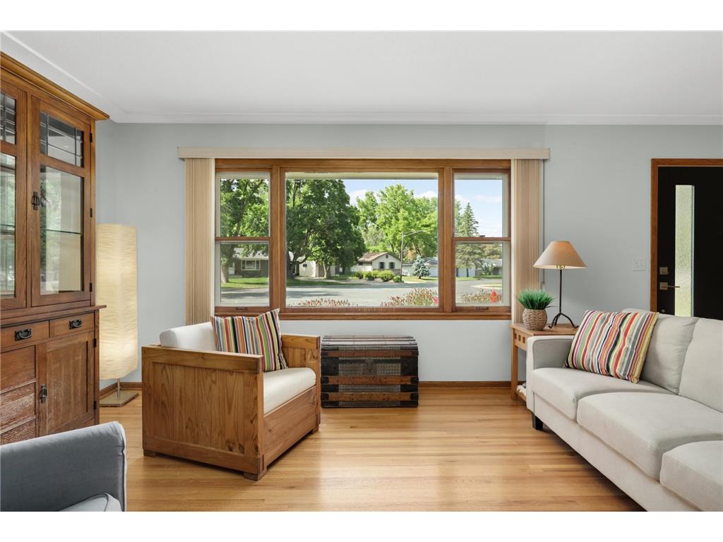 10816 Toledo Circle Bloomington MN 55437 7072431 image2