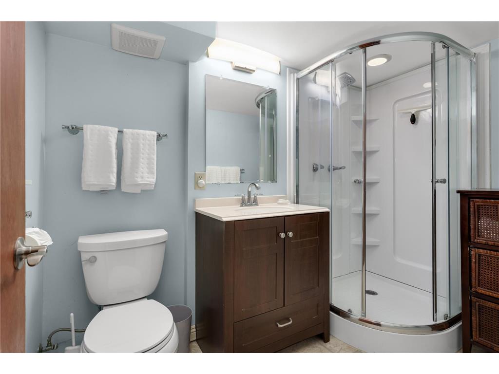 10816 Toledo Circle Bloomington MN 55437 7072431 image22