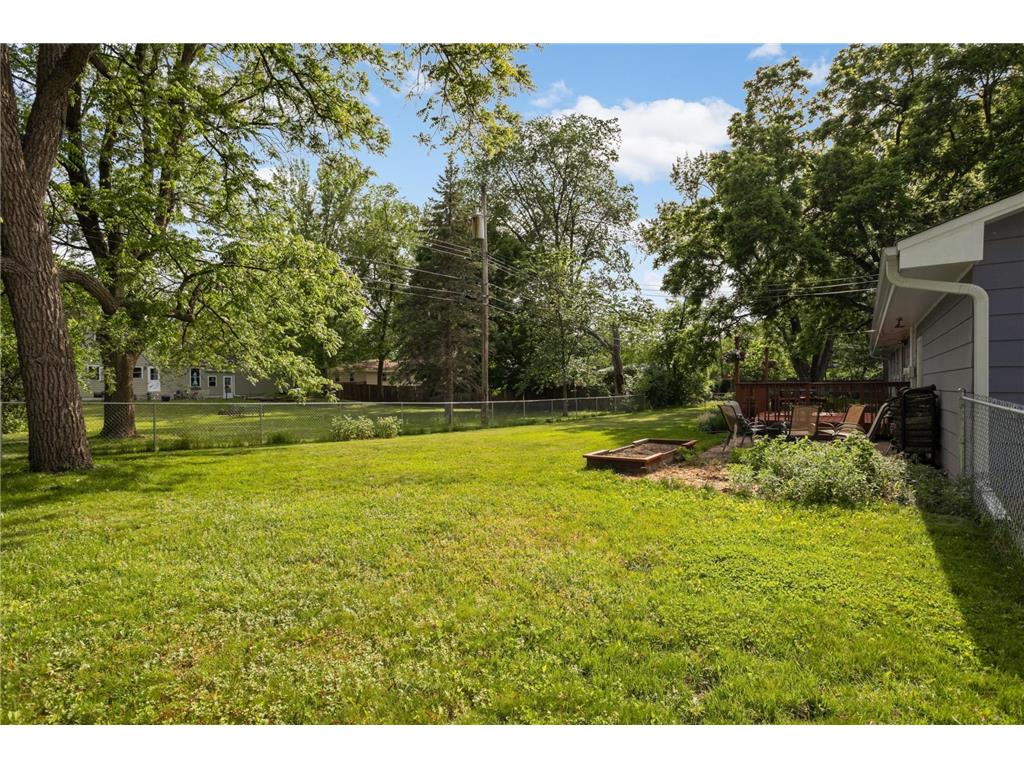10816 Toledo Circle Bloomington MN 55437 7072431 image26