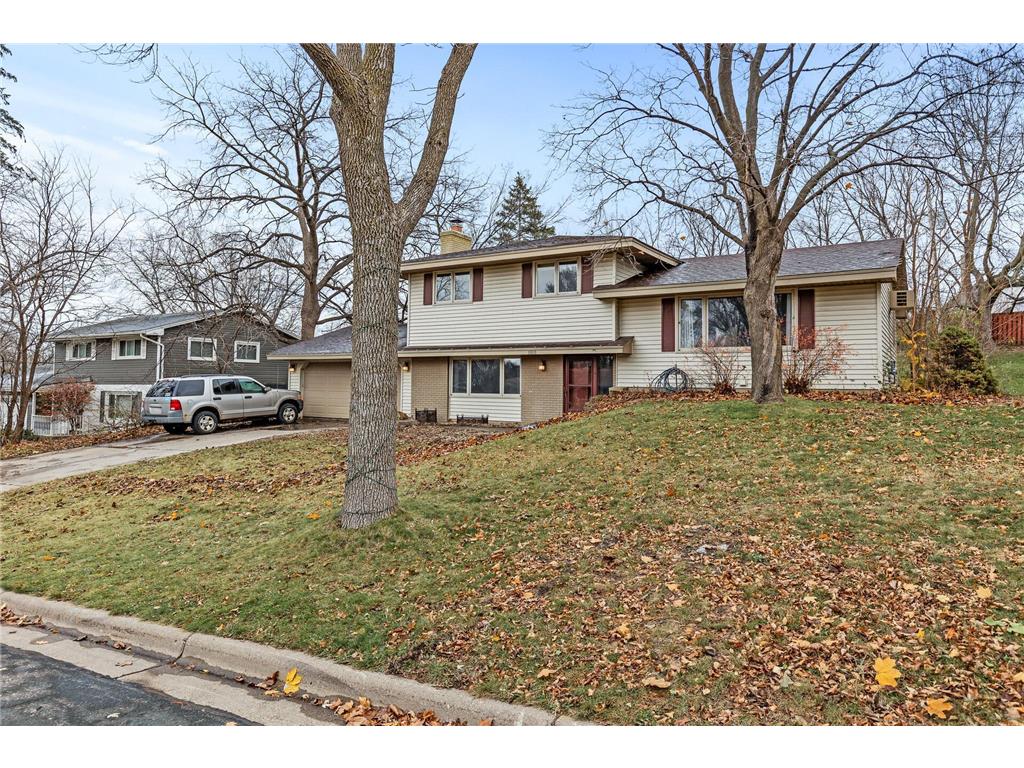 10819 27th Avenue S Burnsville MN 55337 6633646 image1