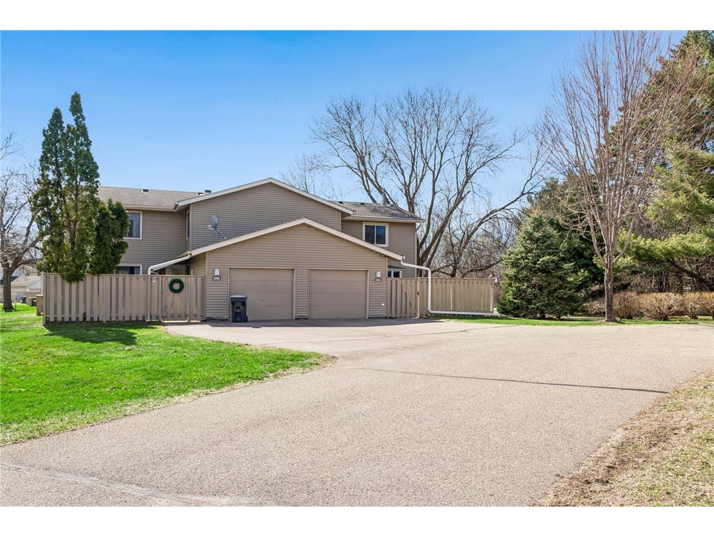 1082 Carmel Court Shoreview MN 55126 7039655 image1