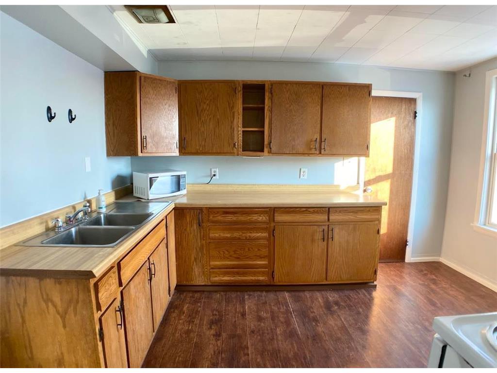 1082 Payne Avenue, Saint Paul, MN, 55130 MLS 6513558 Edina Realty