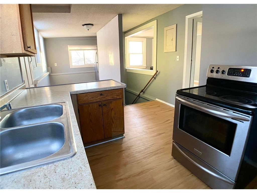 1082 Payne Avenue Saint Paul MN 55130 7001655 image29