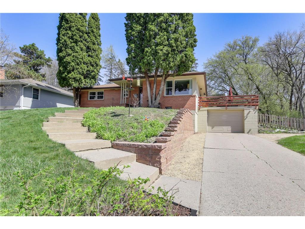 1082 Prior Avenue S Saint Paul MN 55116 7040738 image34