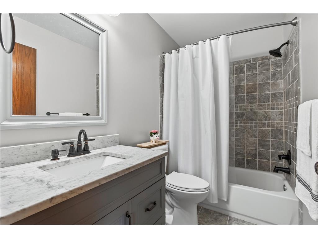 10821 Packard Street NE Blaine MN 55014 7065260 image21