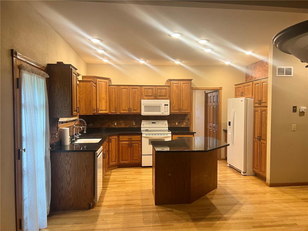 10822 Steamboat Loop NW Walker MN 56484 - Leech Lake 6703150 image11