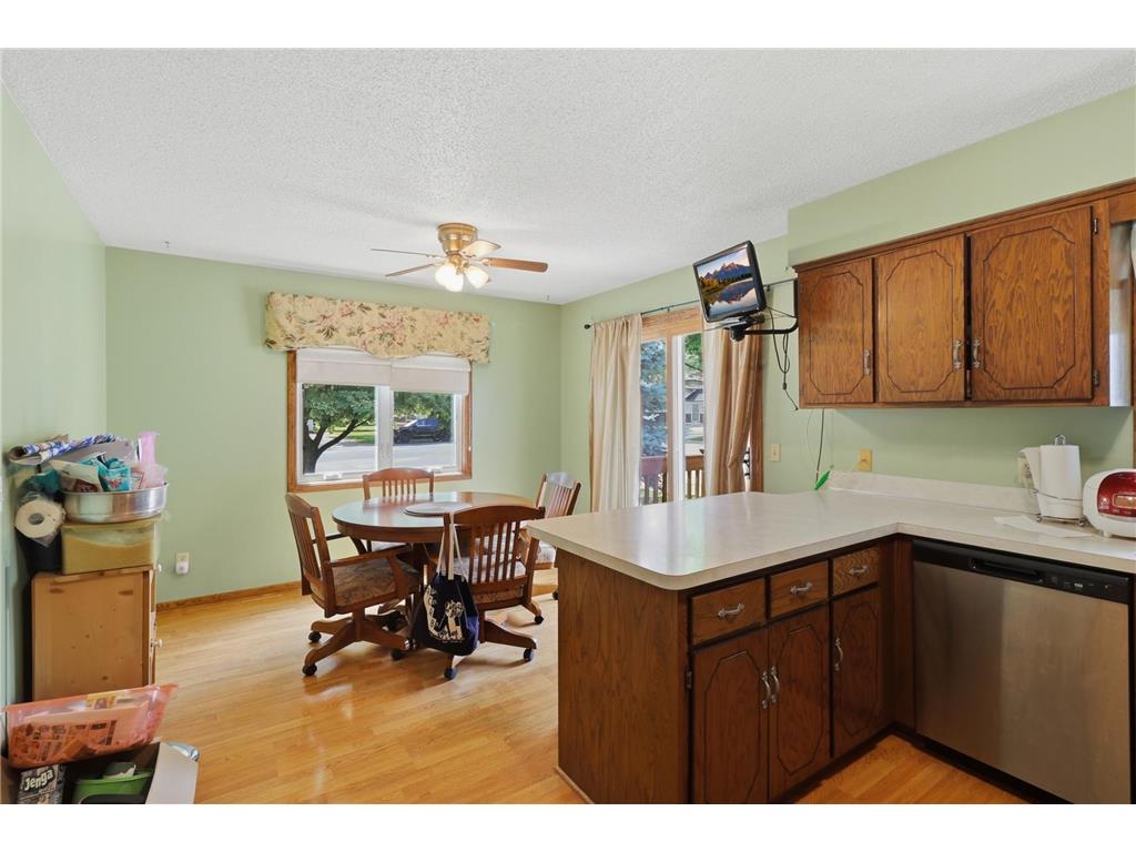 10824 95th Place N Maple Grove MN 55369 7093457 image14