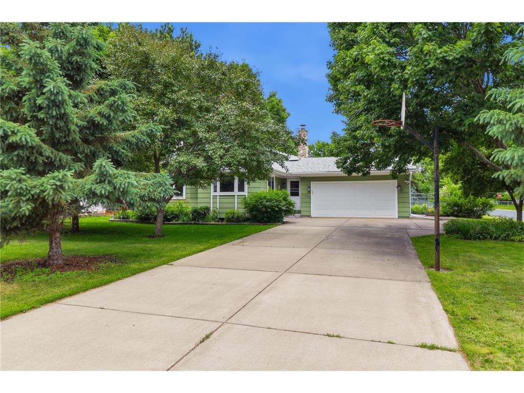 10824 95th Place N Maple Grove MN 55369 7093457 image2