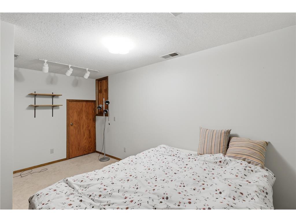 10824 95th Place N Maple Grove MN 55369 7093457 image25