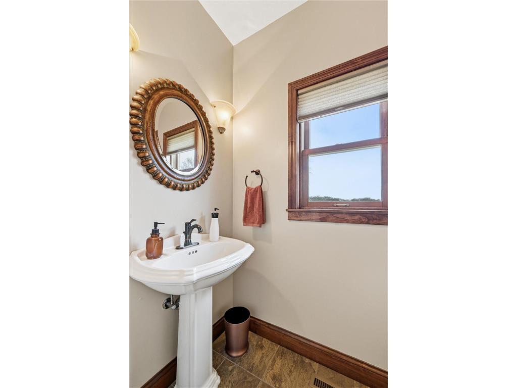 10827 Jersey Drive N Brooklyn Park MN 55445 7053349 image19