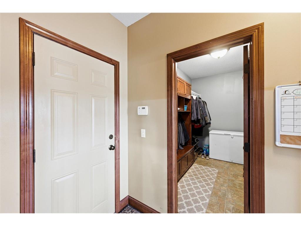 10827 Jersey Drive N Brooklyn Park MN 55445 7053349 image20