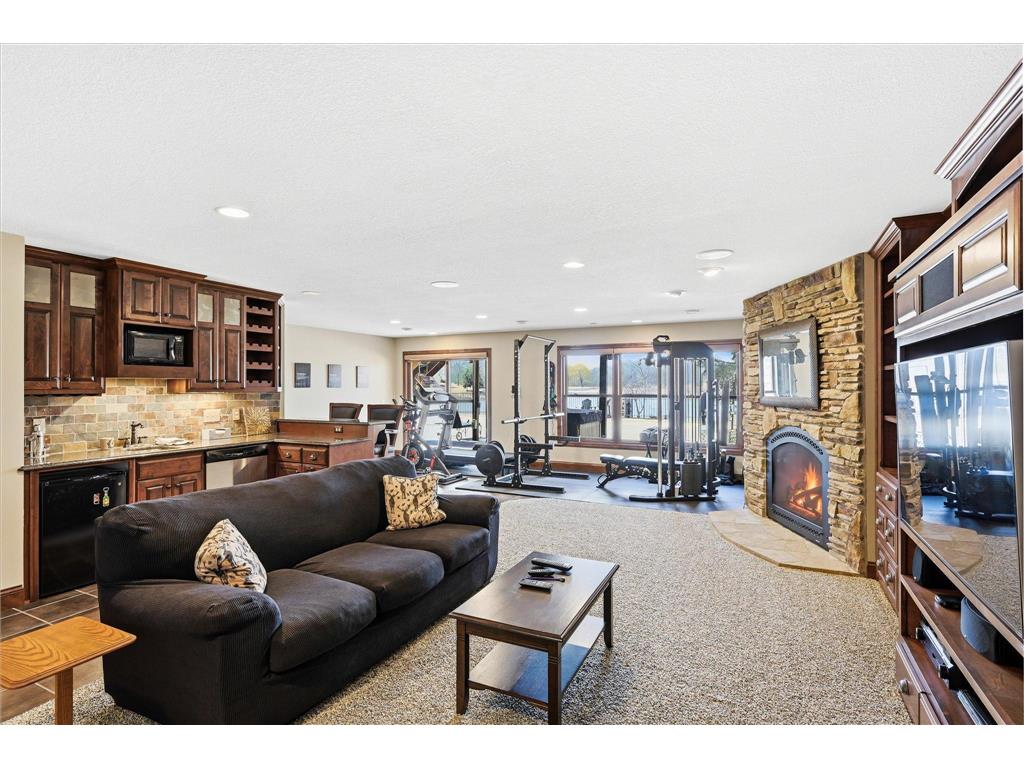 10827 Jersey Drive N Brooklyn Park MN 55445 7053349 image33