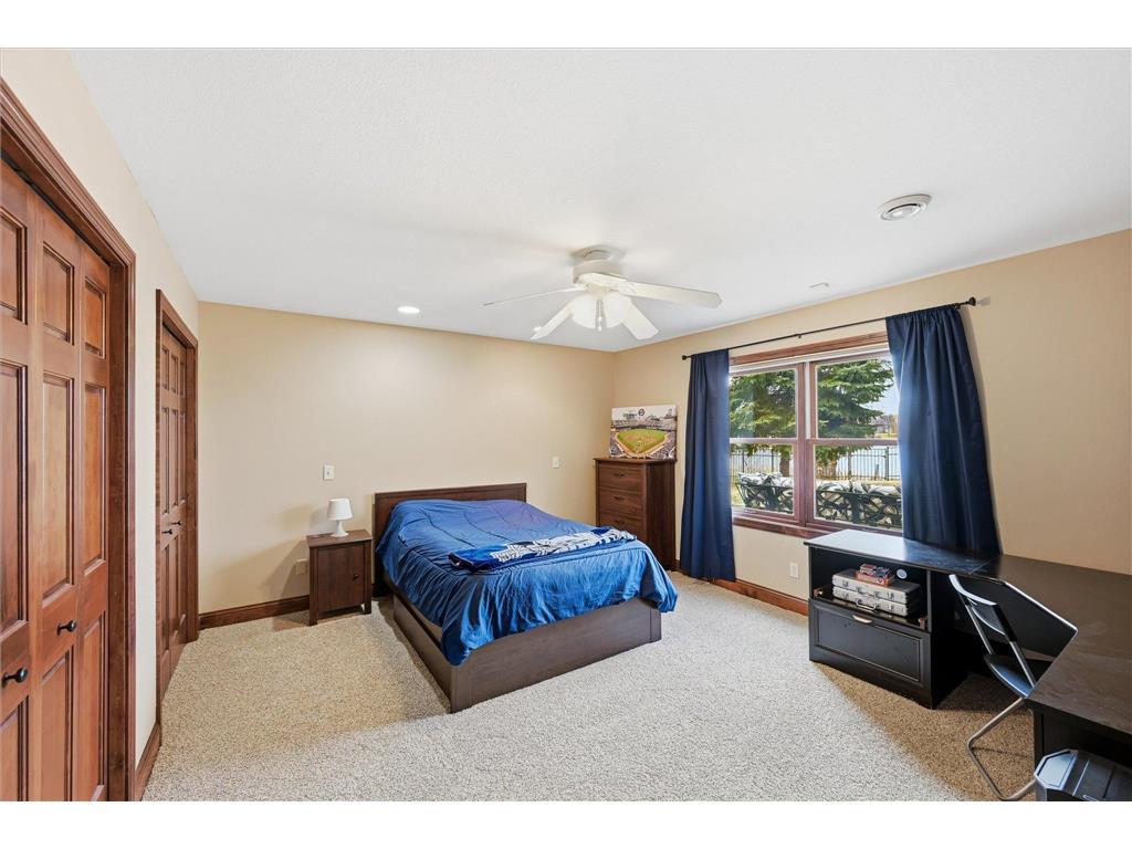 10827 Jersey Drive N Brooklyn Park MN 55445 7053349 image38