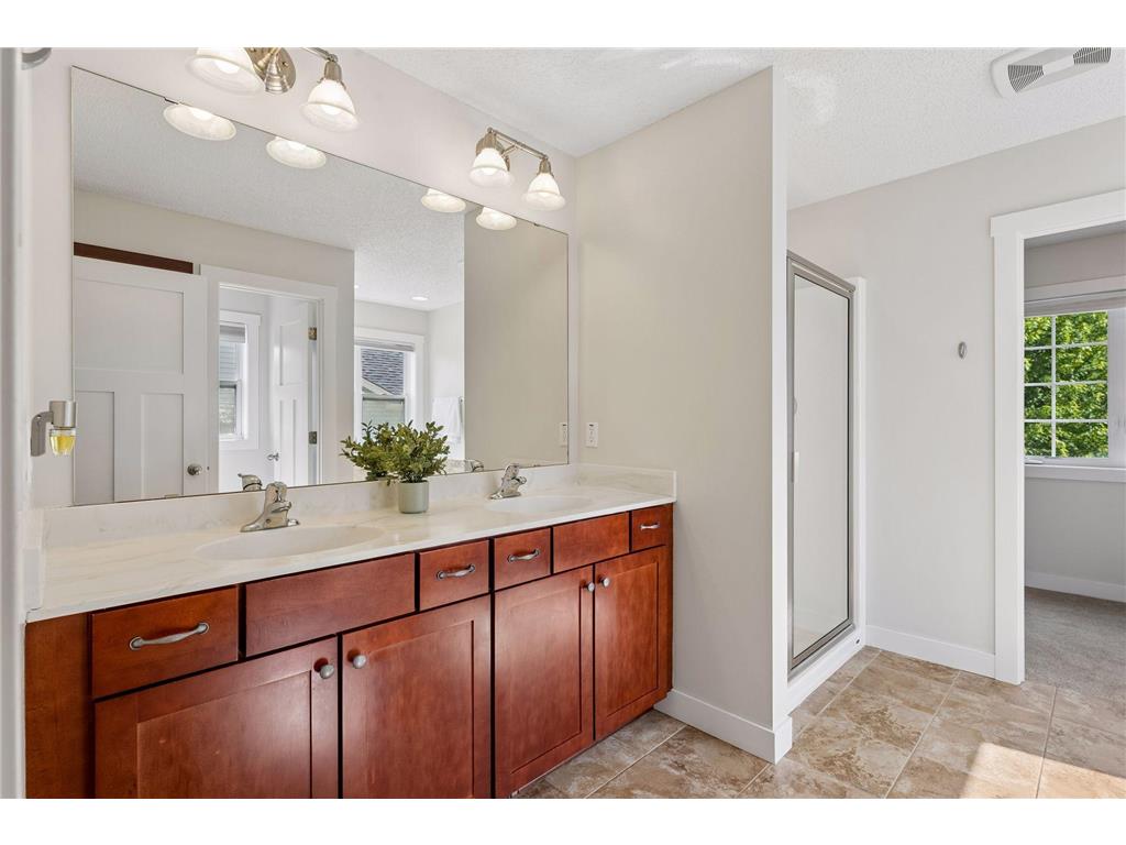 10828 Ashley Lane Woodbury MN 55129 7071408 image35