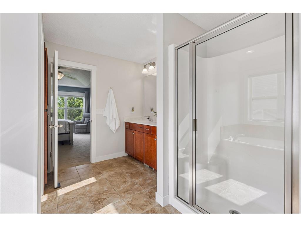 10828 Ashley Lane Woodbury MN 55129 7071408 image37