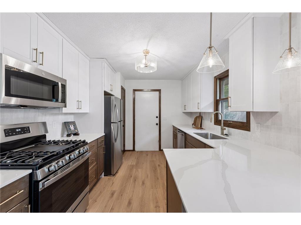 1083 126th Lane NE Blaine MN 55434 7086629 image12