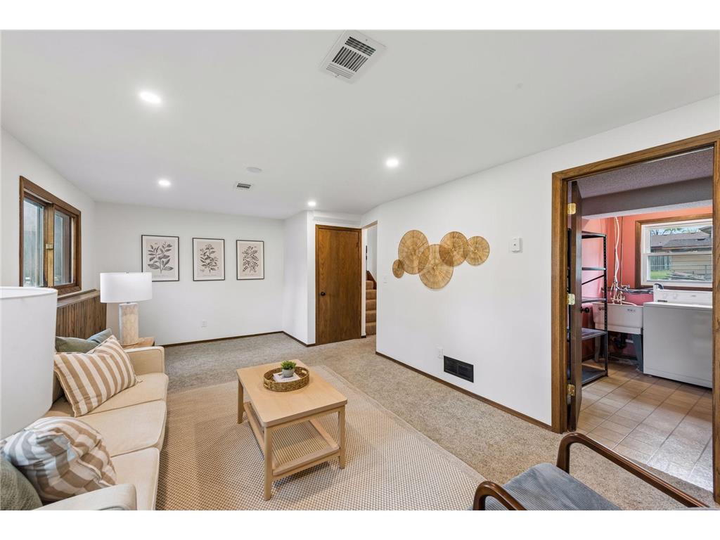 1083 126th Lane NE Blaine MN 55434 7086629 image24