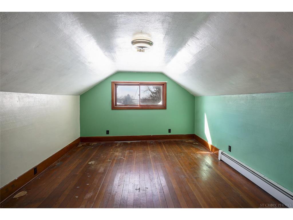 1083 Charlotte Street Hammond WI 54015 7040646 image16