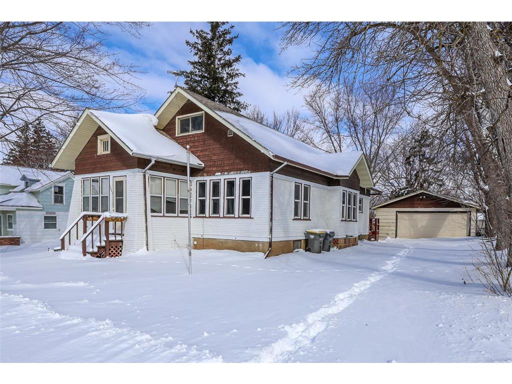 1083 Charlotte Street Hammond WI 54015 7040646 image2