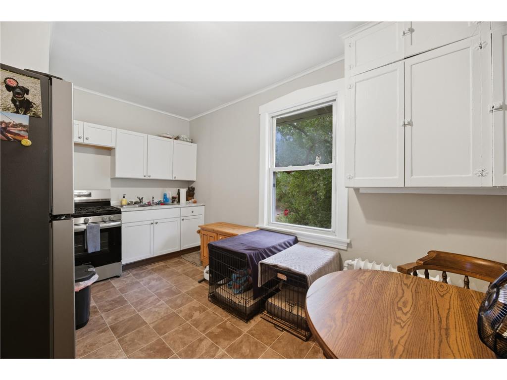 1083 Chatsworth Street N Saint Paul MN 55103 7028228 image12