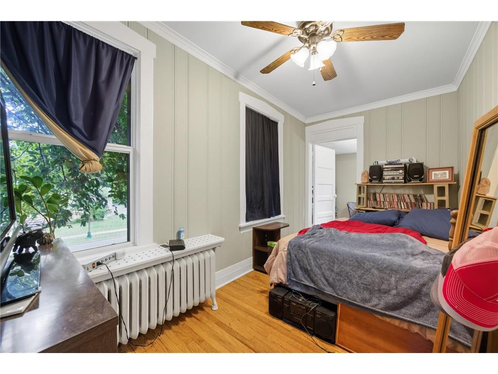 1083 Chatsworth Street N Saint Paul MN 55103 7028228 image13