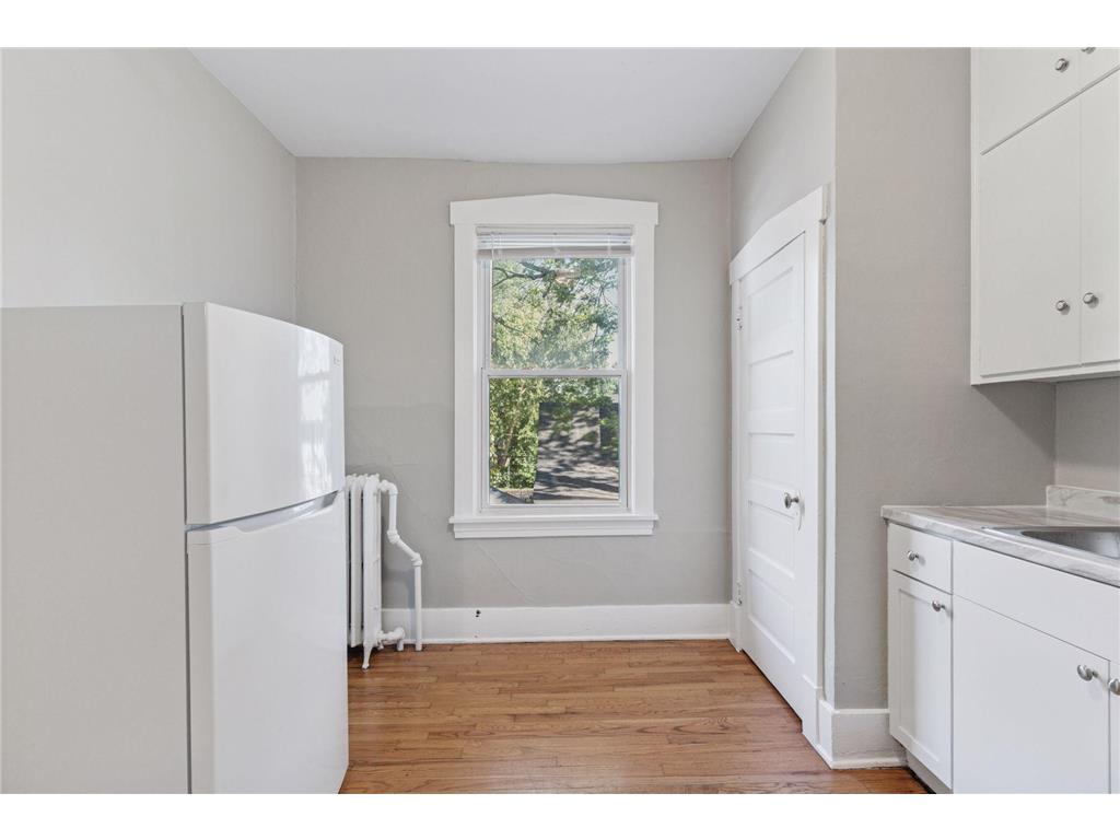 1083 Chatsworth Street N Saint Paul MN 55103 7028228 image20