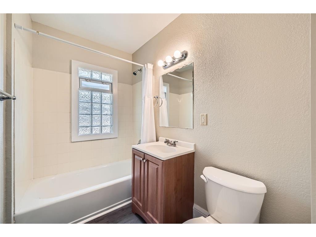 1083 Western Avenue N Saint Paul MN 55117 6745006 image12