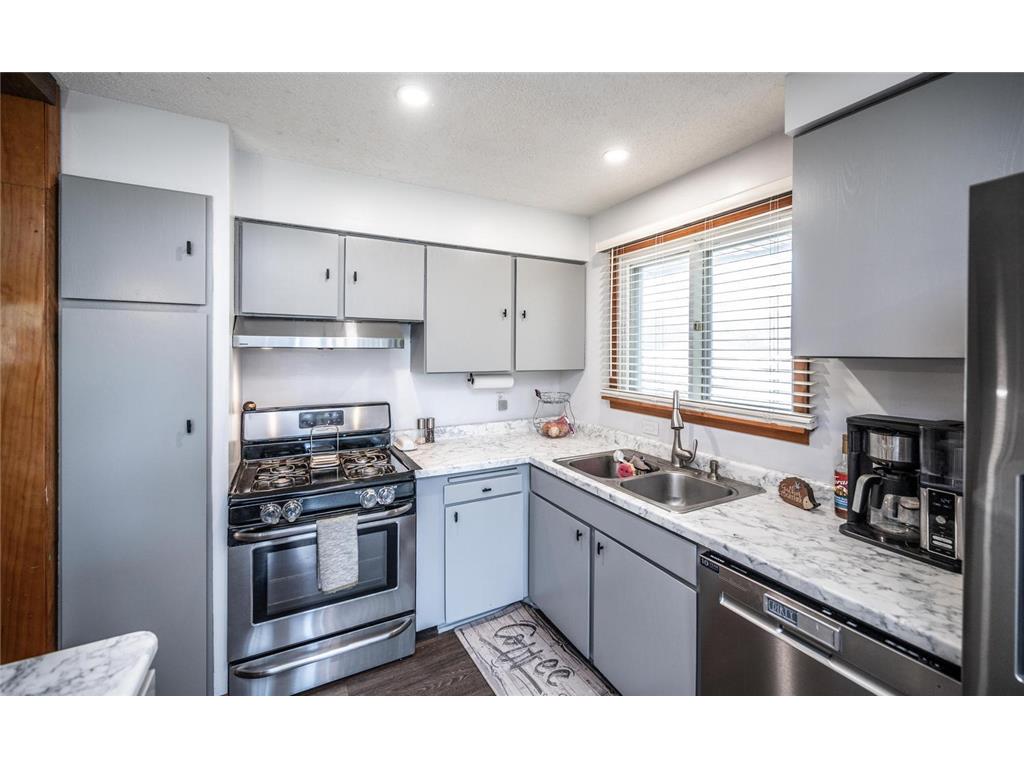 1083 Whitney Drive Apple Valley MN 55124 7098017 image10