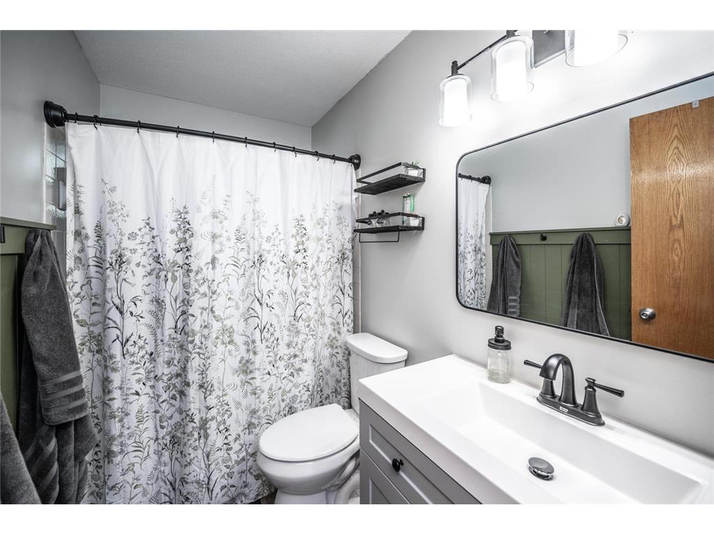 1083 Whitney Drive Apple Valley MN 55124 7098017 image14