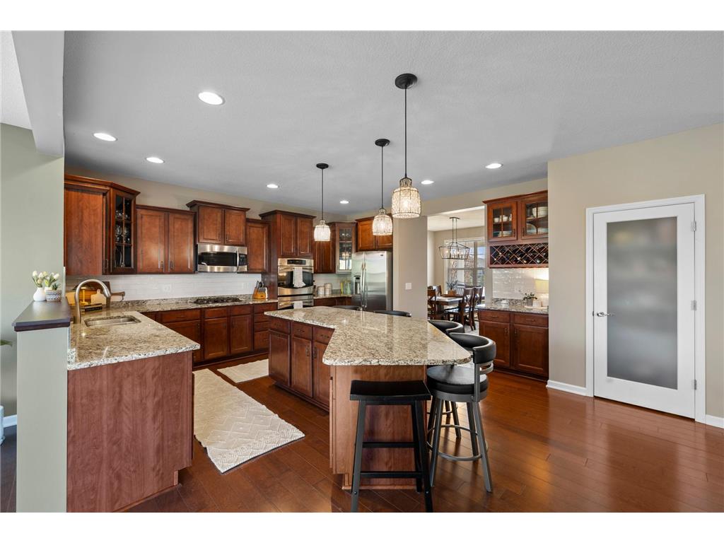 10834 Knollwood Court Woodbury MN 55129 7052399 image22