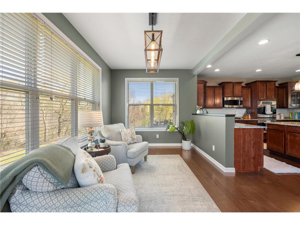 10834 Knollwood Court Woodbury MN 55129 7052399 image32