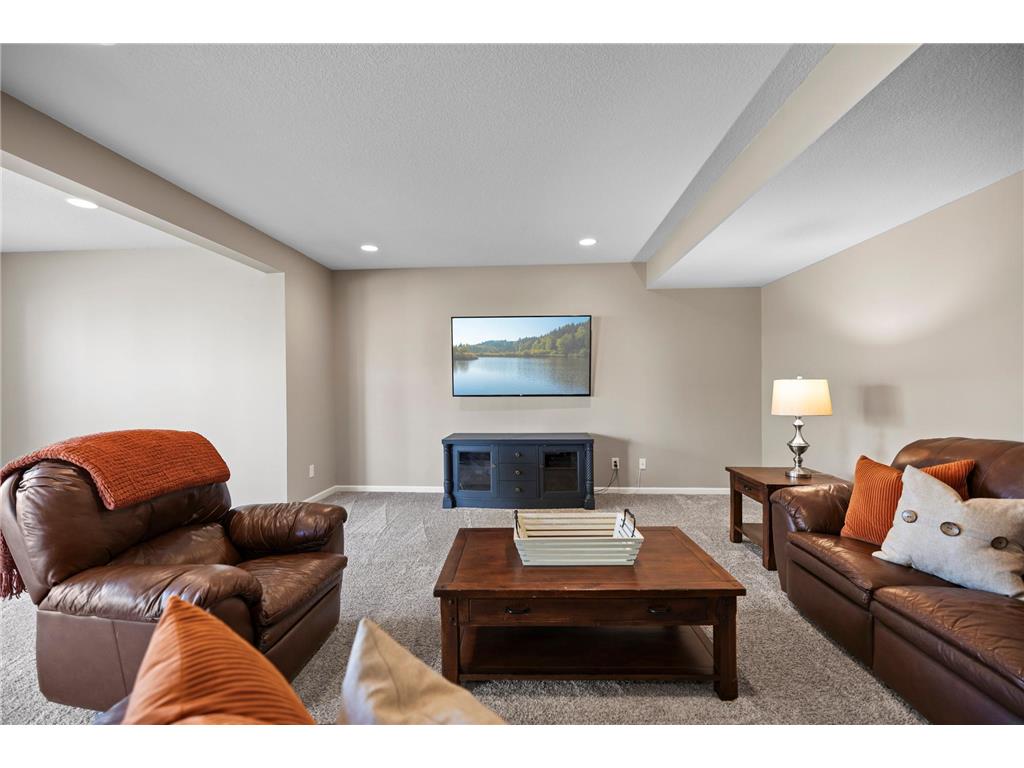 10834 Knollwood Court Woodbury MN 55129 7052399 image44