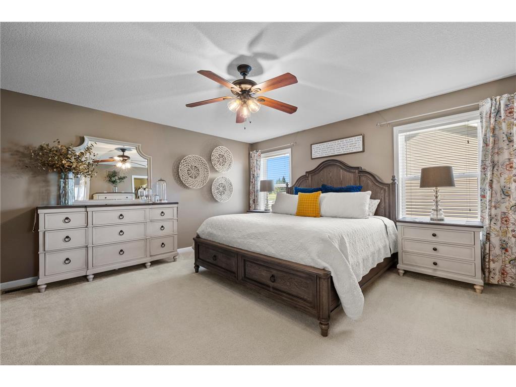 10834 Knollwood Court Woodbury MN 55129 7052399 image64