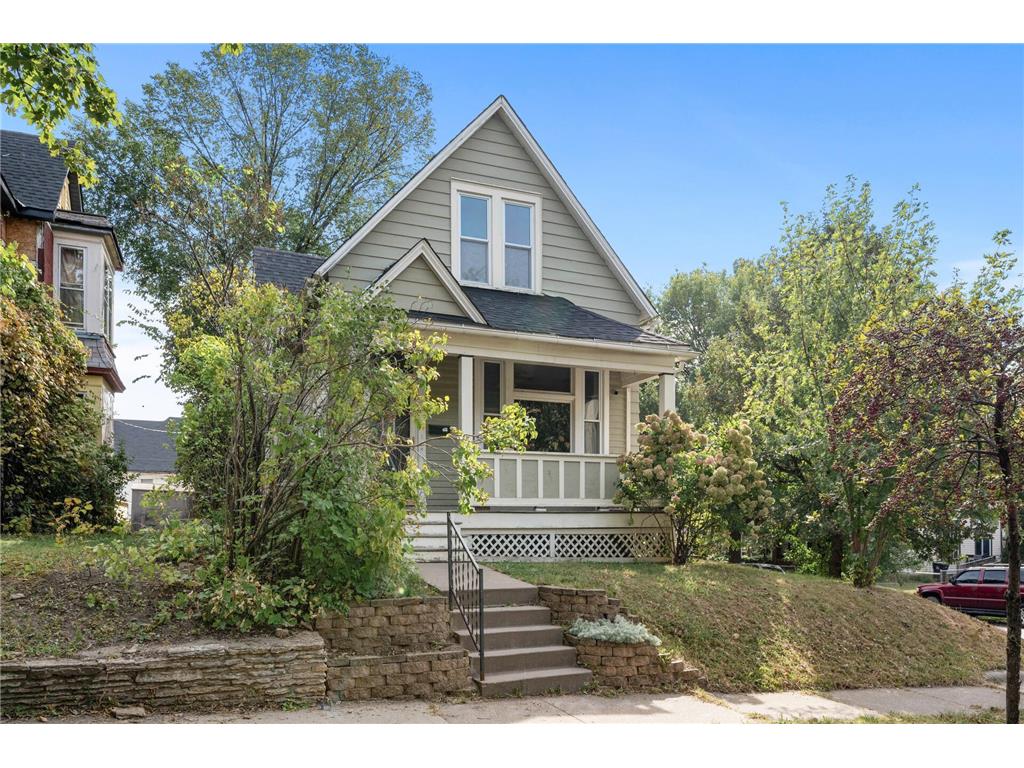 1084 Edgerton Street Saint Paul MN 55130 6604620 image1