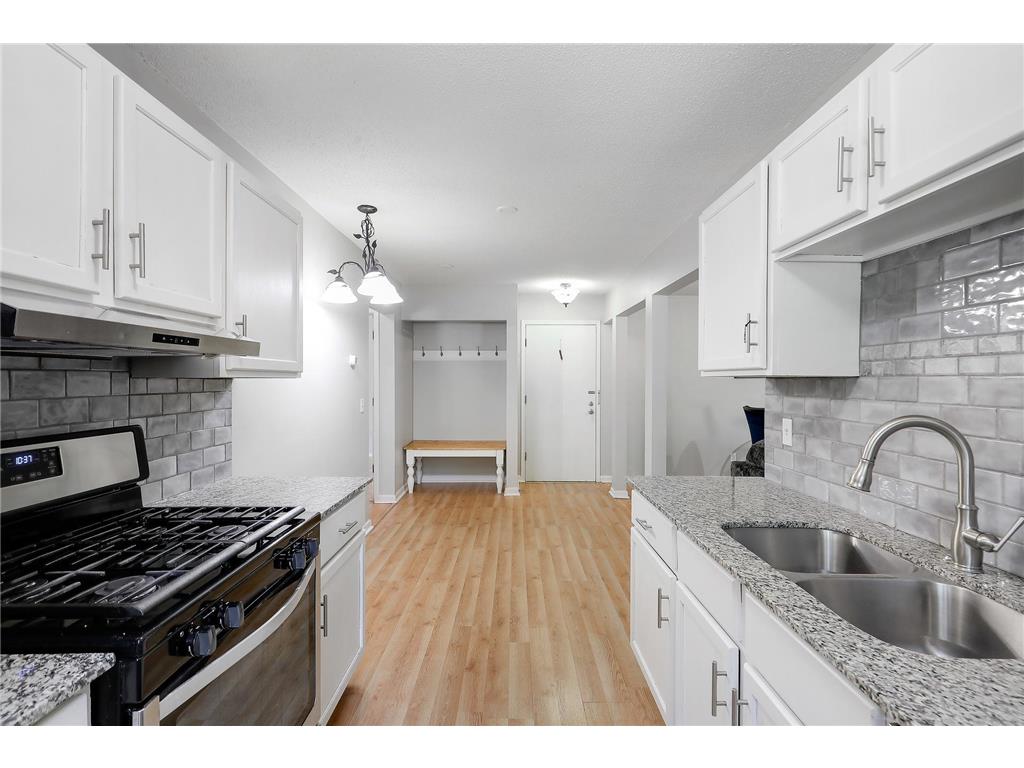 10840 Rockford Road #212 Plymouth MN 55442 7094858 image2