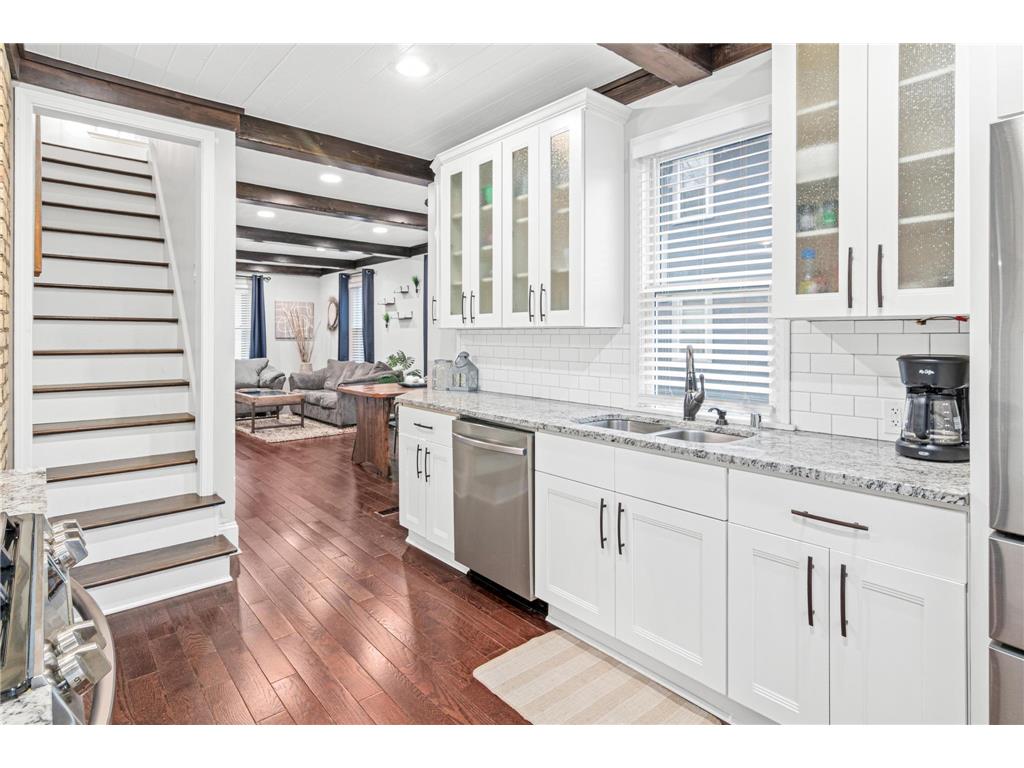 1085 23rd Avenue SE Minneapolis MN 55414 6679472 image1