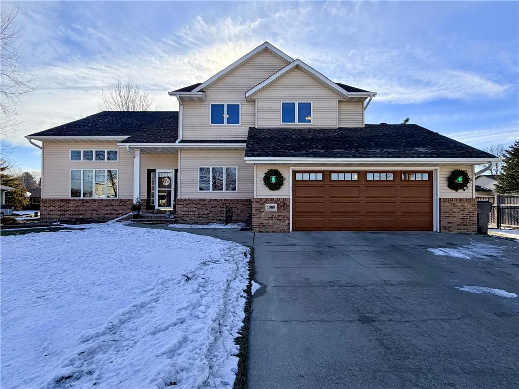 1085 Briarwood Drive Worthington MN 56187 6826614 image1