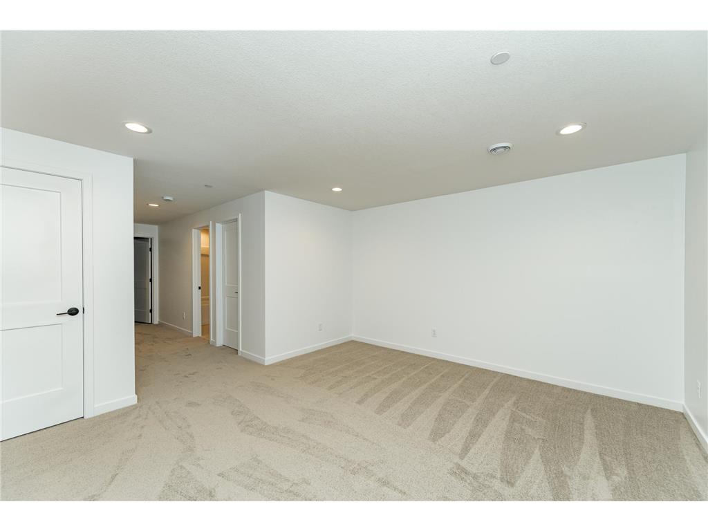 1085 Century Village Lane NE Rochester MN 55906 7037348 image21