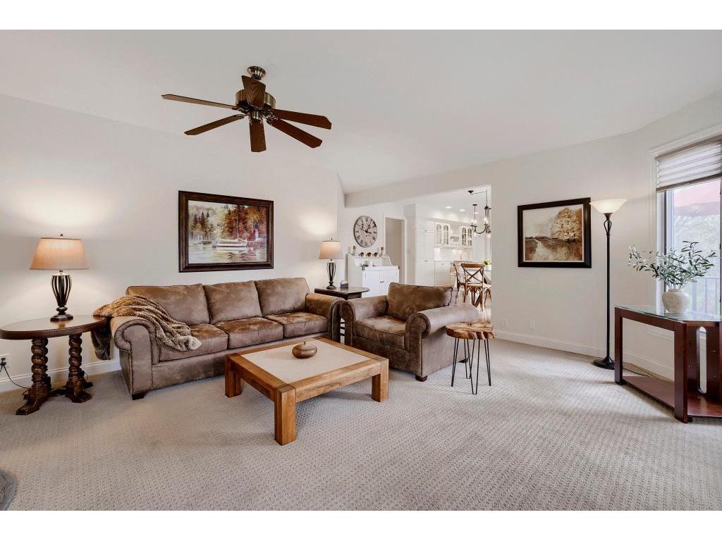 1085 Oak Circle Medina MN 55391 7065040 image16