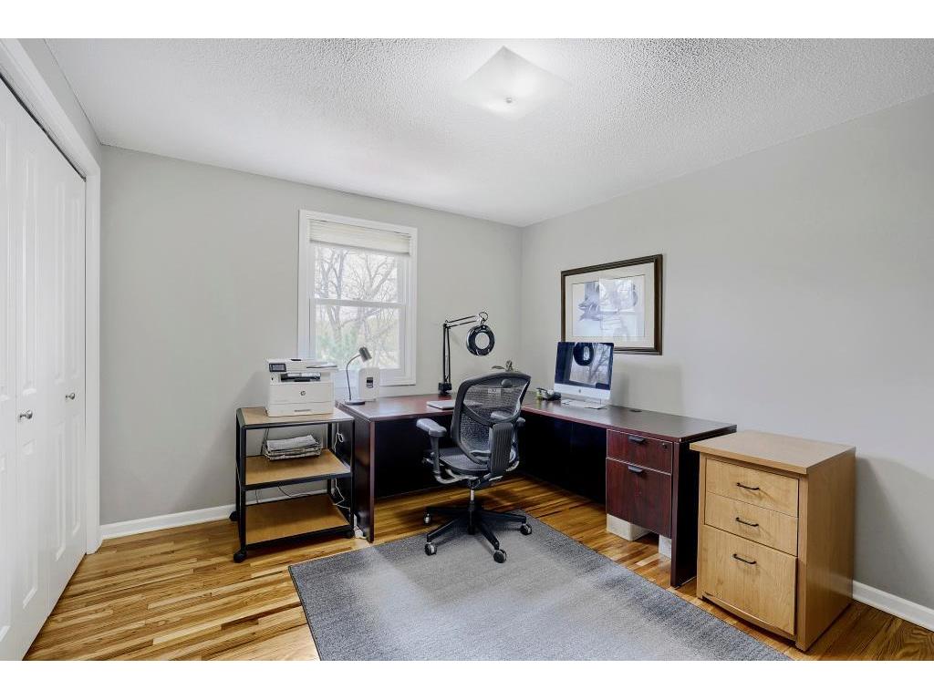 1085 Oak Circle Medina MN 55391 7065040 image25