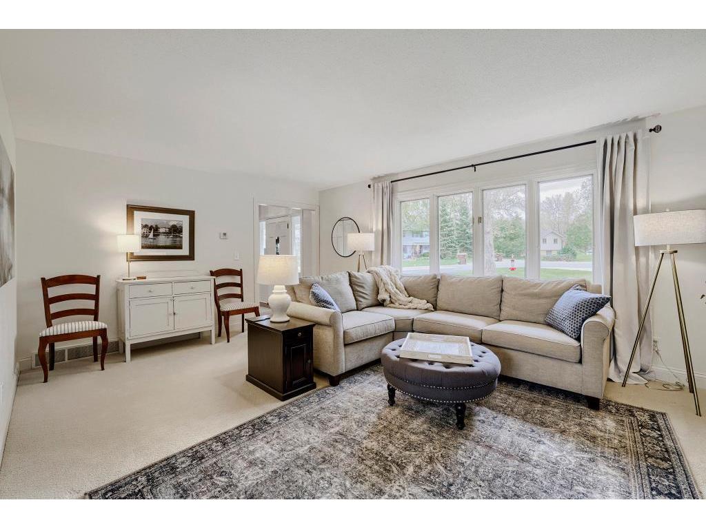 1085 Oak Circle Medina MN 55391 7065040 image6