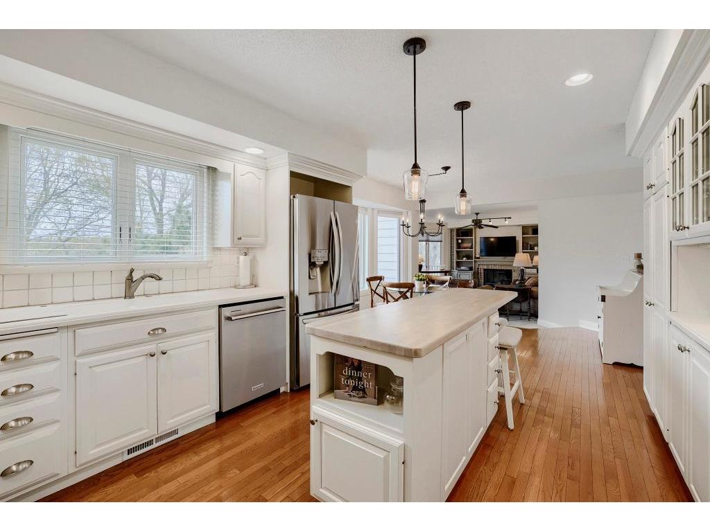 1085 Oak Circle Medina MN 55391 7065040 image9