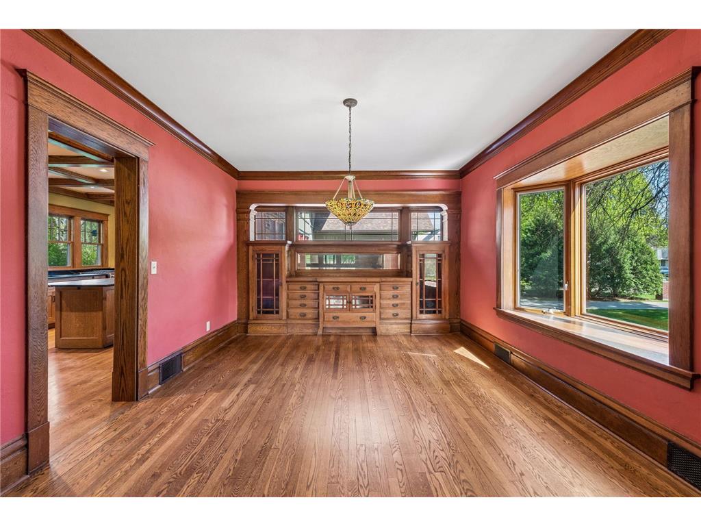 1085 Ryan Avenue W Roseville MN 55113 6820666 image12