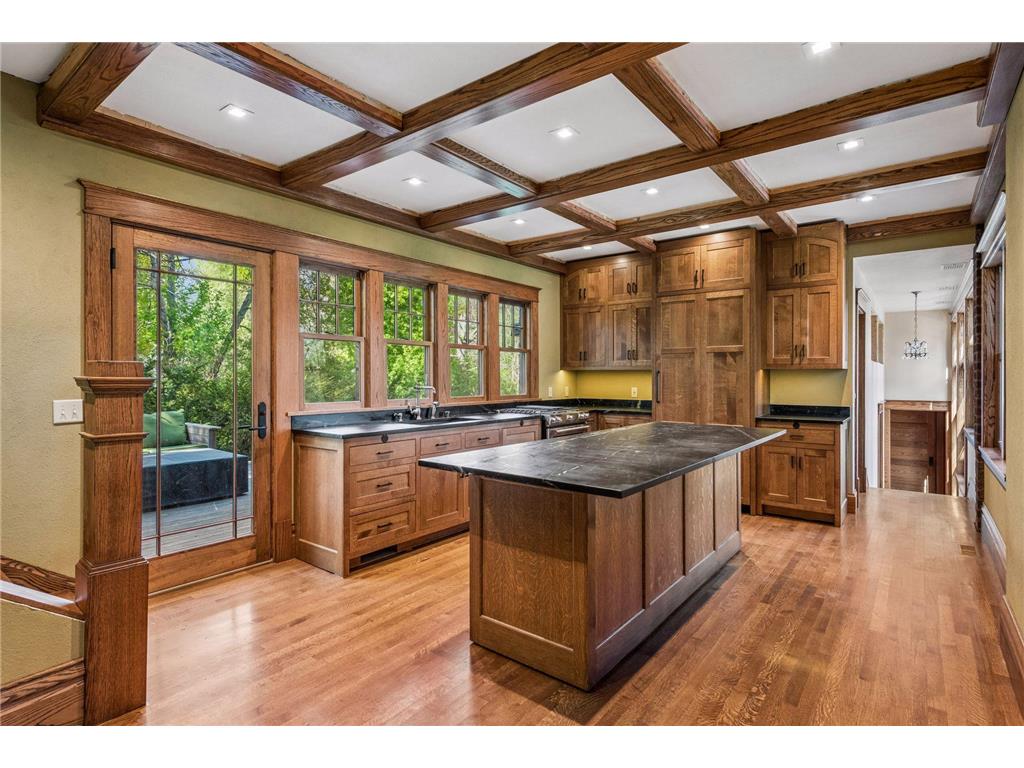 1085 Ryan Avenue W Roseville MN 55113 6820666 image15