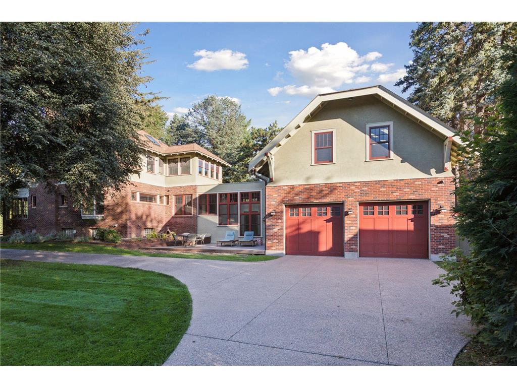 1085 Ryan Avenue W Roseville MN 55113 6820666 image2