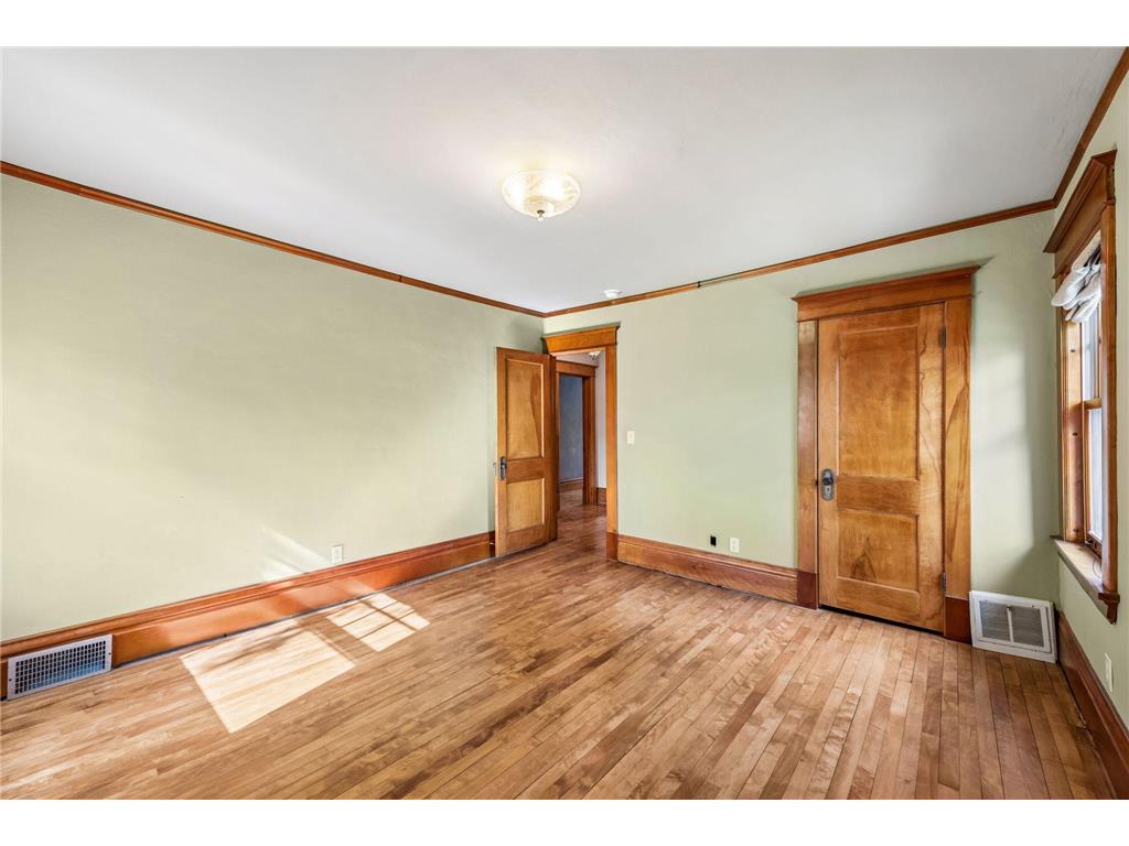 1085 Ryan Avenue W Roseville MN 55113 6820666 image22